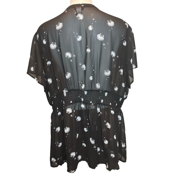 Torrid Sheer Peplum Short Sleeve Ruffled Blouse with Shells, size 3 - Picture 6 of 12